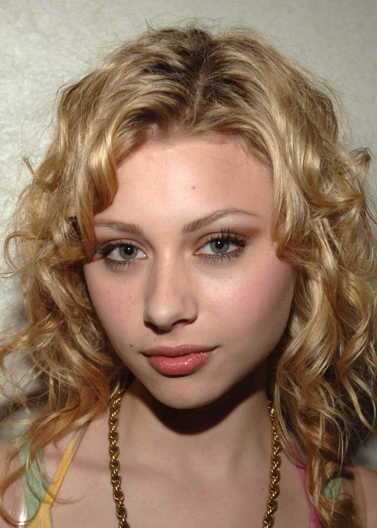 Aly Michalka in 2005 aly-michalka-in-2005