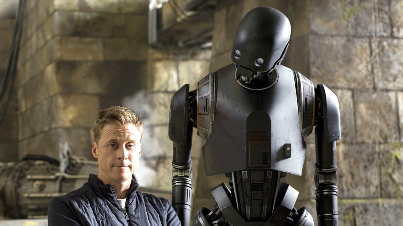 Alan Tudyk with K2SO, CGI character voiced and portrayed through motion capture by the actor, at the filming of “Rogue One” Alan Tudyk with K2SO, CGI character voiced and portrayed through motion capture by the actor, at the filming of “Rogue One”