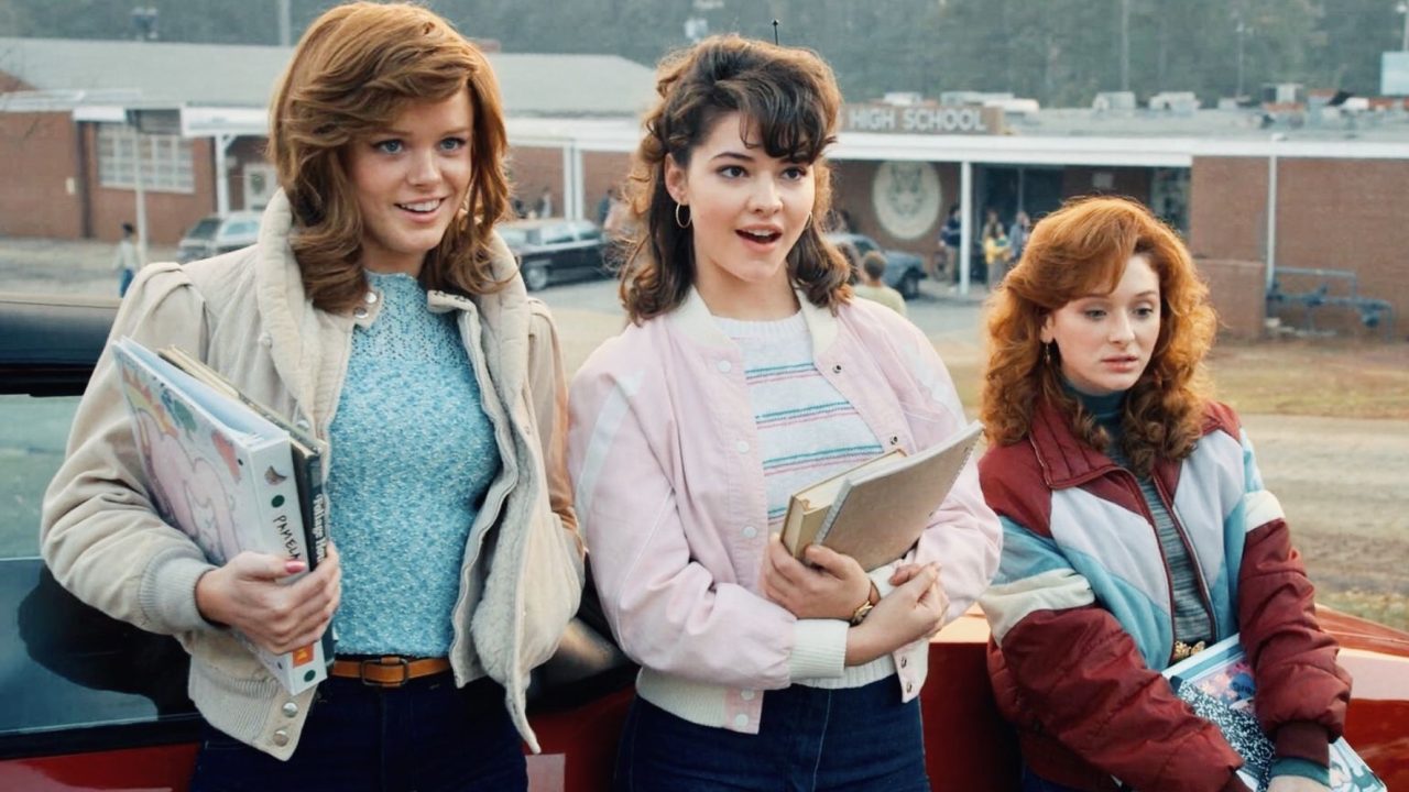 Madelyn Cline (at center) as Tina in Stranger Things Madelyn Cline (at center) as Tina in Stranger Things