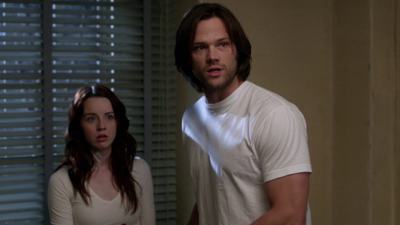 Kacey Rohl and Jared Padalecki in Supernatural kacey-rohl-and-jared-padalecki-in-supernatural