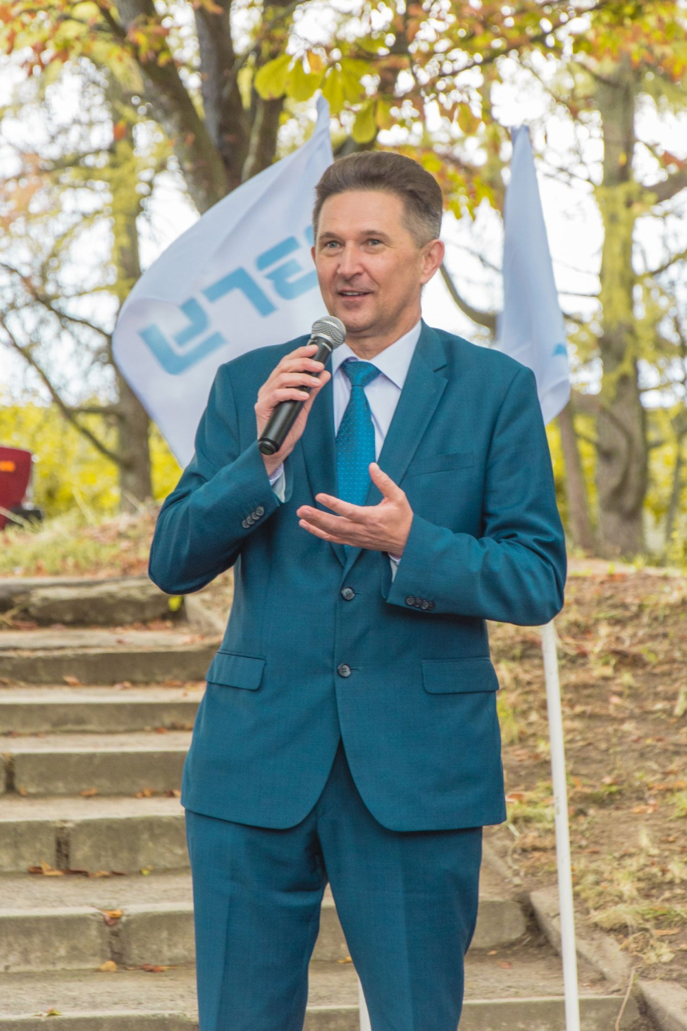 Емельянов Сергей Геннадьевич Емельянов Сергей Геннадьевич