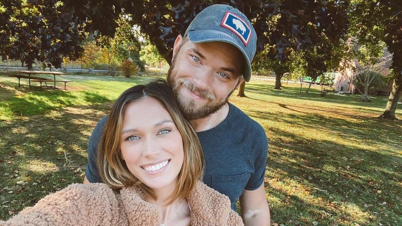 Келлан Латс с женой Бриттани Гонсалес Келлан Латс с женой Бриттани Гонсалес