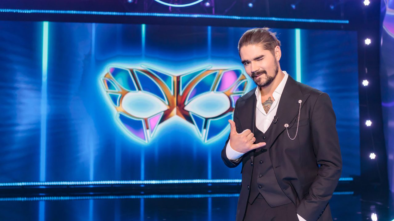 Юрий Музыченко ведущий шоу «Маска. Танцы» на СТС Юрий Музыченко ведущий шоу «Маска. Танцы» на СТС