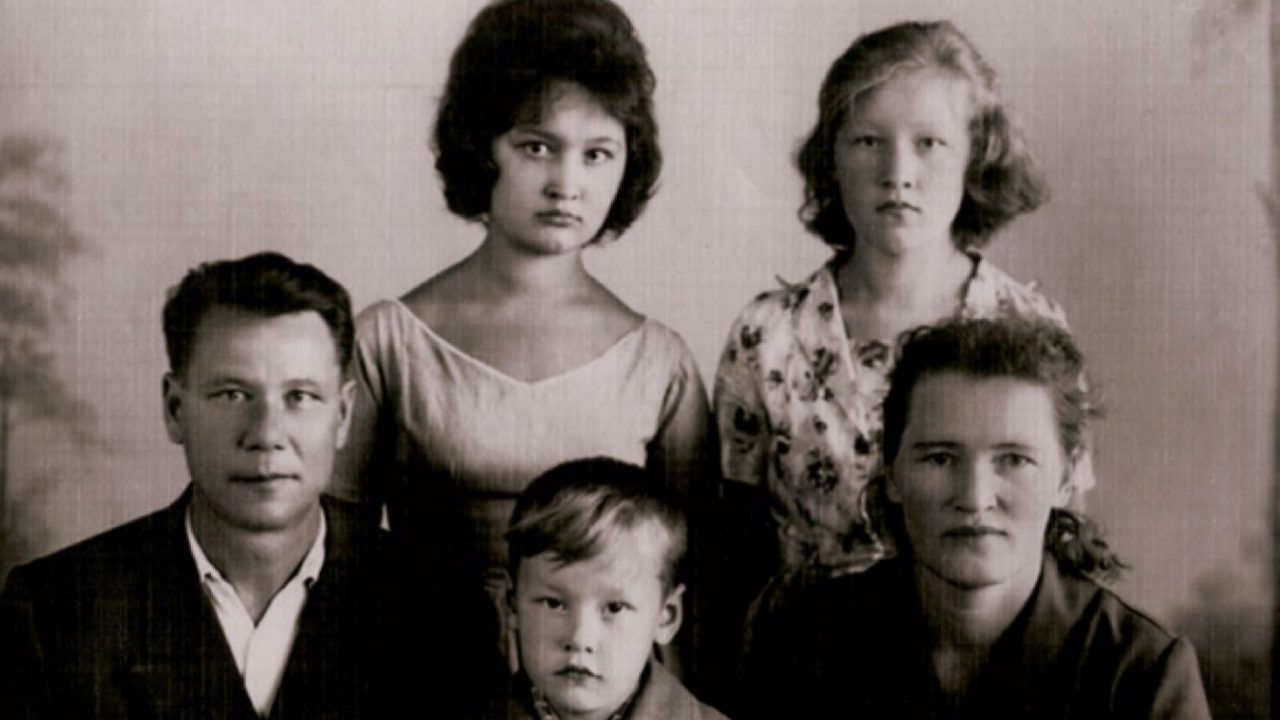 Сергей Собянин с семьёй Сергей Собянин с семьёй