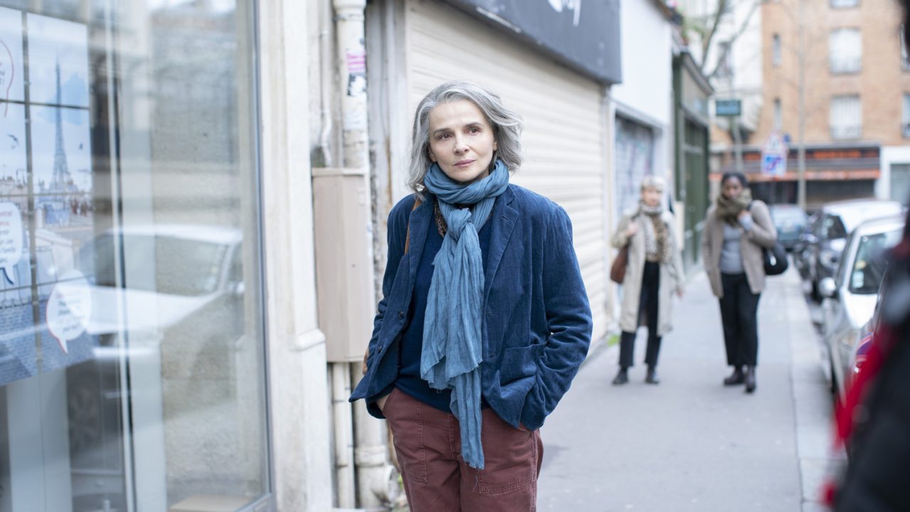 Жюльет Бинош в сериале «Лестница» Жюльет Бинош в сериале «Лестница»