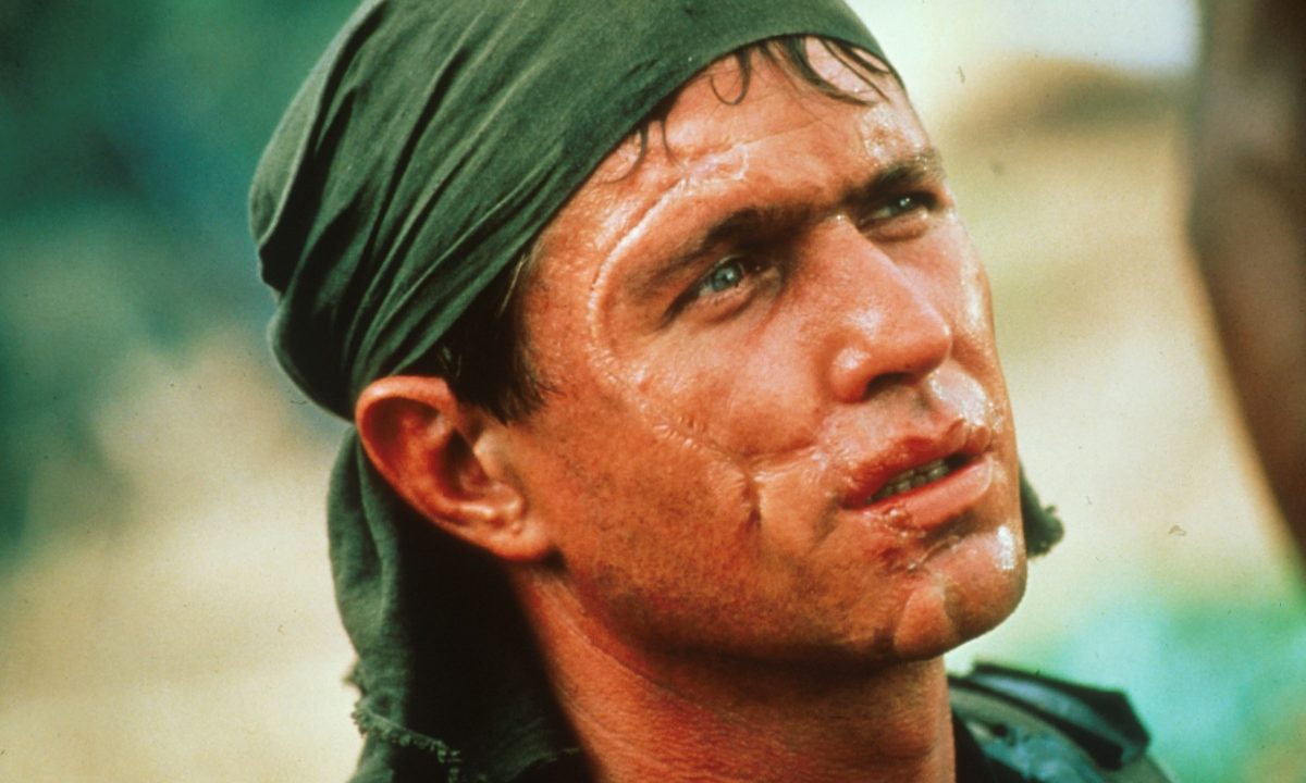 Том Беренджер в фильме «Взвод» Том Беренджер в фильме «Взвод»