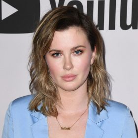 Айрленд Элиси Болдуин