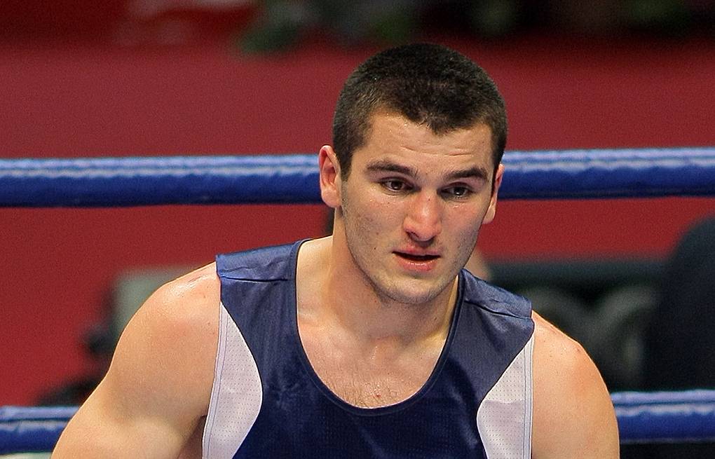 Артур Бетербиев в молодости Артур Бетербиев в молодости