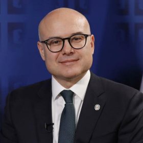 Милош Вучевич